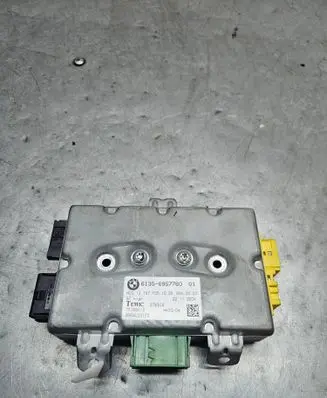 BMW 5 E60 E61 Door control unit/module 6957760 75789012 BBR4L22152