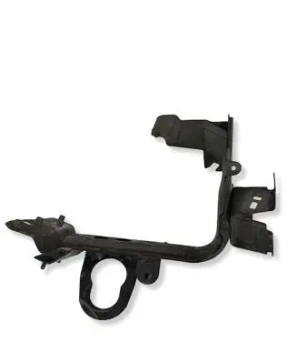 Audi Q7 4M Fender mounting bracket 4M0821137B