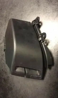 BMW 3 E92 E93 Seat belt trim 7139457