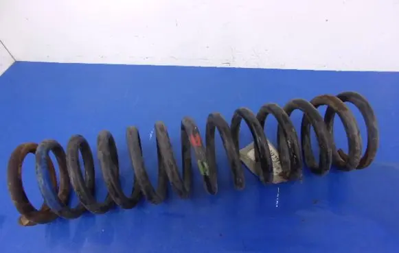 Mercedes-Benz E W123 Front coil spring