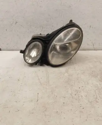 Mercedes-Benz E W211 Headlight/headlamp 15435901