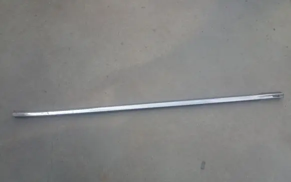 Nissan Qashqai Front door glass trim molding