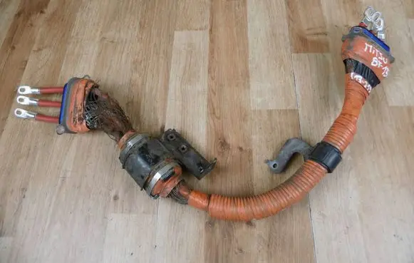 Mitsubishi Outlander High voltage cable 9499D147