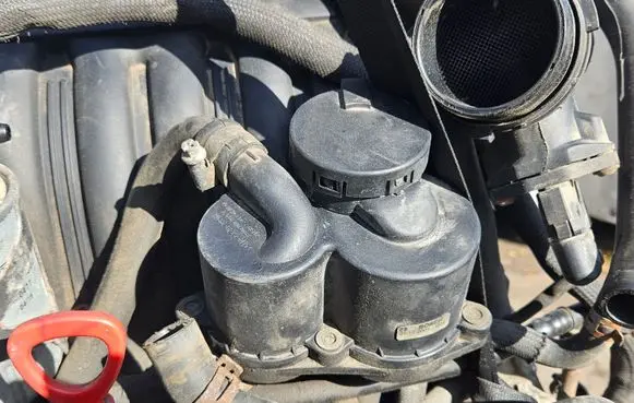 Mercedes-Benz A W168 Breather valve A6680100062