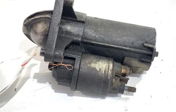 Ford Fiesta Starter motor 8V2111000AD