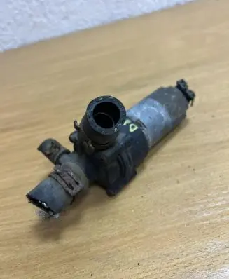 Mercedes-Benz E W210 Electric auxiliary coolant/water pump D8388