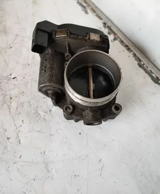 BMW 5 F10 F11 Throttle valve 7555944