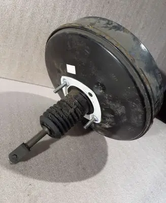 Opel Vivaro Brake booster 8200506830