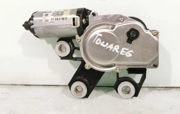 Volkswagen Touareg I Rear window wiper motor 7L0955712A