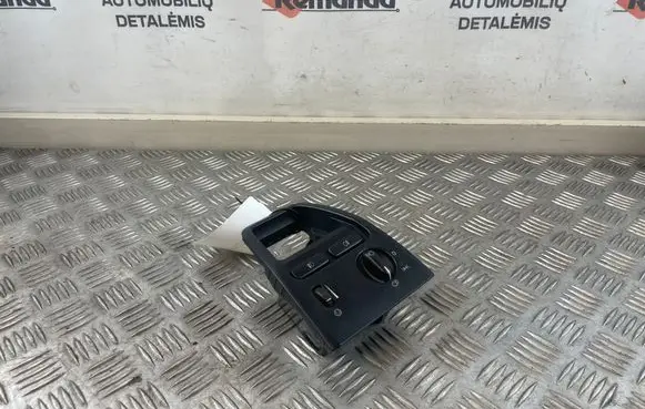 Light switch