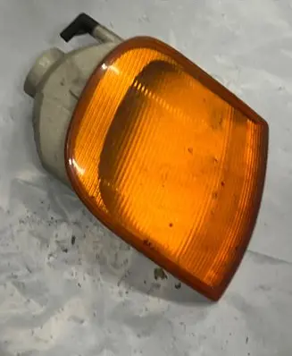 Volkswagen Polo III 6N 6N2 6NF Front indicator light 6N0953050