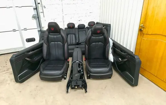 Maserati Levante Interior set 