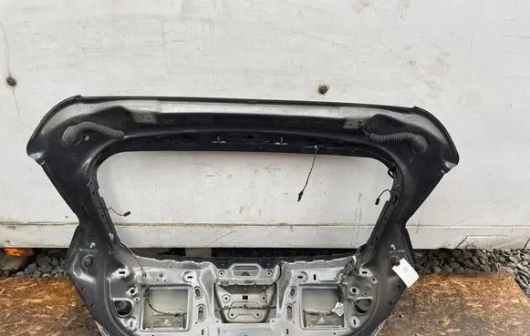 Opel Astra J Tailgate/trunk/boot lid