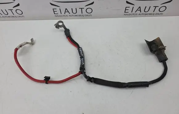 Volkswagen PASSAT B8 Positive cable (battery) 5Q0971228K 1K0971920