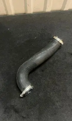 Porsche Cayenne (92A) Intercooler hose/pipe 7P0145737
