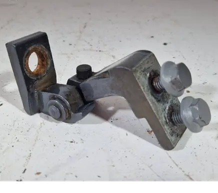 Audi A6 S6 C5 4B Front door upper hinge 4G0831402A