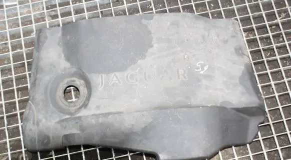 Jaguar XF X250 Engine cover (trim) 4R836A949AE