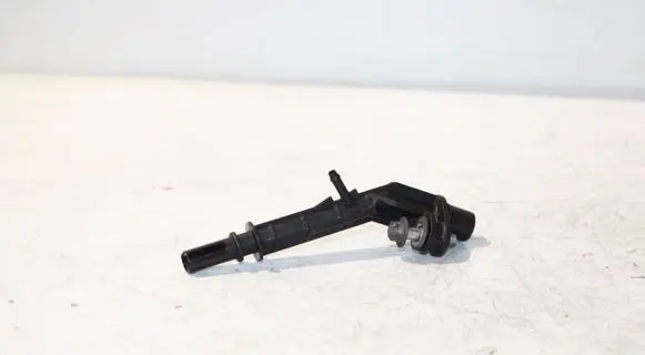 BMW 5 F10 F11 Vacuum line/pipe/hose 18421611