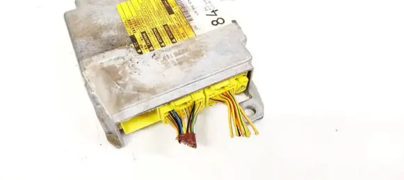 Toyota Avensis T250 Airbag control unit/module 8917005120 89170-05120