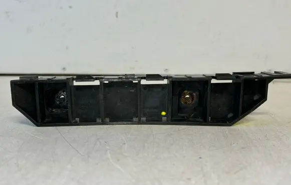 Honda Stream Front bumper mounting bracket U458K