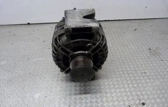 Mercedes-Benz Vito Viano W638 Generator/alternator 0124515091 A0121545402
