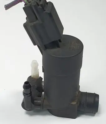 Volvo C70 Windscreen/windshield washer pump 1S71-17K624-FE