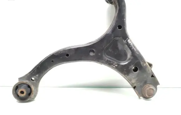 Hyundai Santa Fe Front lower control arm/wishbone