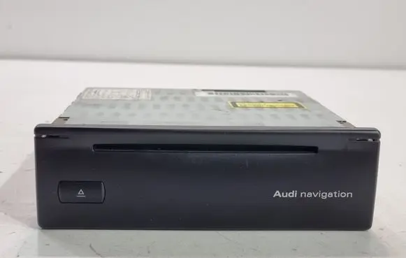 Audi A4 S4 B7 8E 8H Navigation unit CD/DVD player 4B0919887E