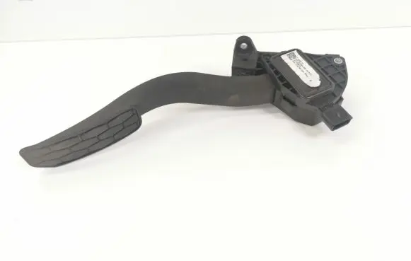 Jaguar XE Accelerator throttle pedal GX739F836CA