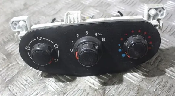 Dacia Dokker Climate control unit 1B1541300