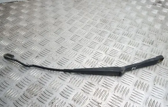 Volkswagen Multivan T4 Front wiper blade arm 701955409A