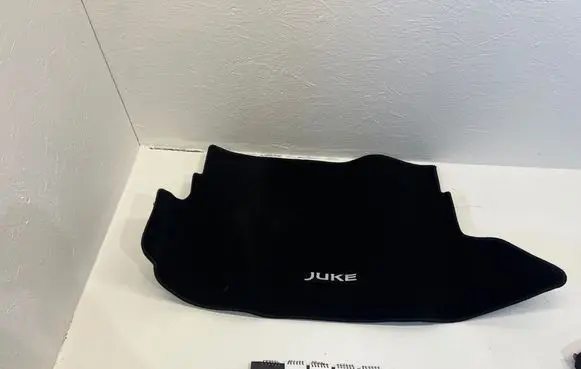 Nissan Juke I F15 Trunk/boot mat liner KE8401K001