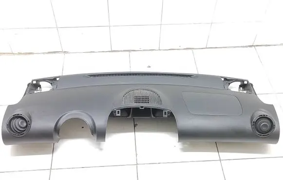 Toyota Aygo AB10 Dashboard 558700H010 8103403 5BDAGF3126068A