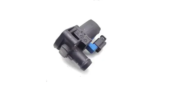Ford Focus Coolant heater control valve BM5G18495DC