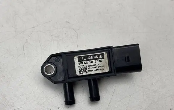 Skoda Octavia Mk3 (5E) Exhaust gas pressure sensor 03L906051B