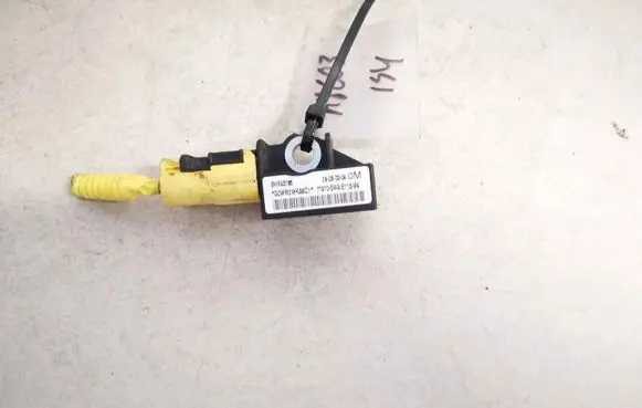Honda CR-V Airbag deployment crash/impact sensor 77970swae113m4 77970-swa-e113-m4