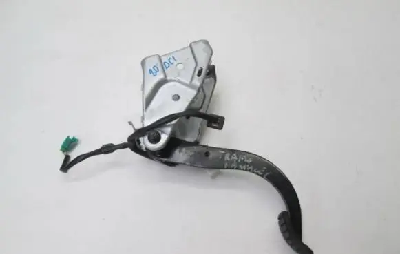 Opel Vivaro Brake pedal 8200724059