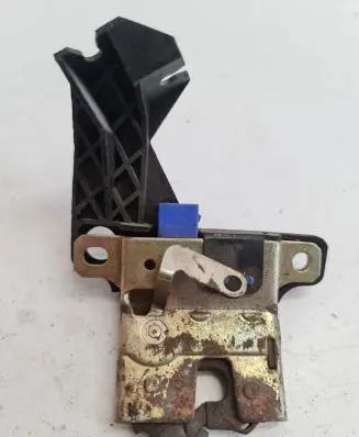 Audi A4 S4 B6 8E 8H Tailgate/trunk/boot lock/catch/latch 8E5827505B