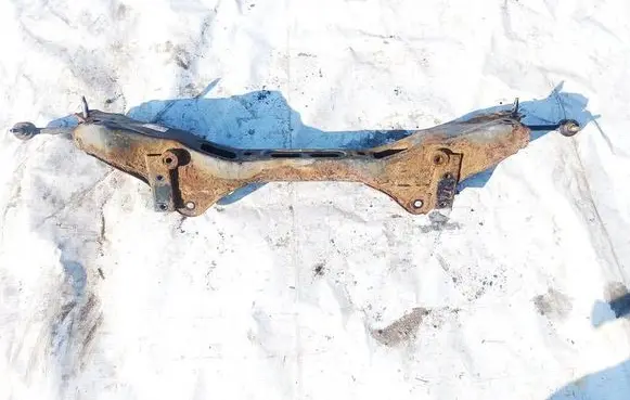 Hyundai i30 Rear subframe 