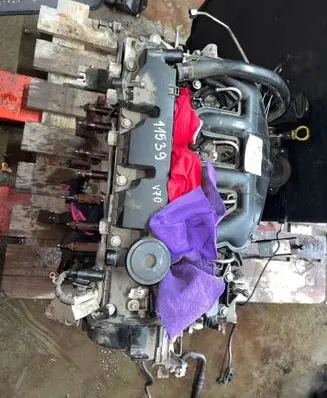 Volvo V70 Engine D4204T 6901666 341967