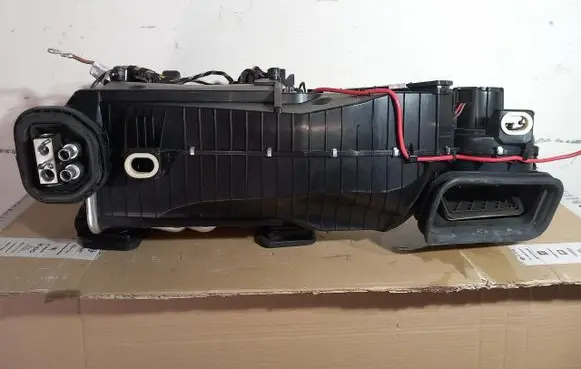 Mercedes-Benz E W212 Interior heater climate box assembly A2128305160