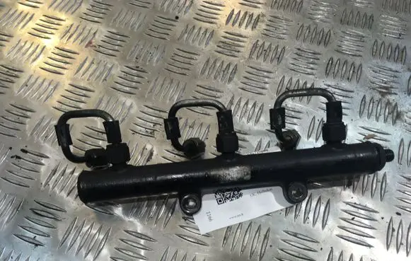 Jaguar XF Fuel main line pipe