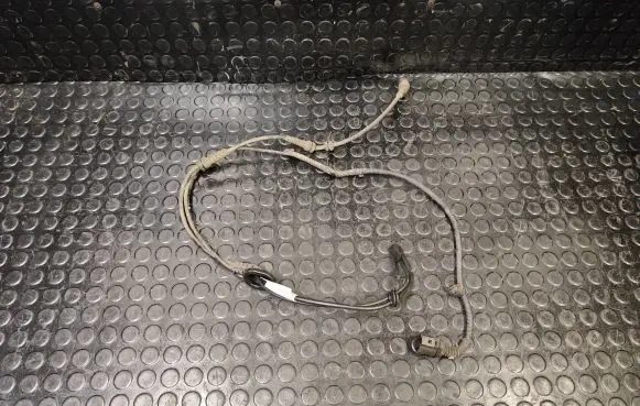 Skoda Superb B6 (3T) Rear ABS sensor wiring 1Z0927904A