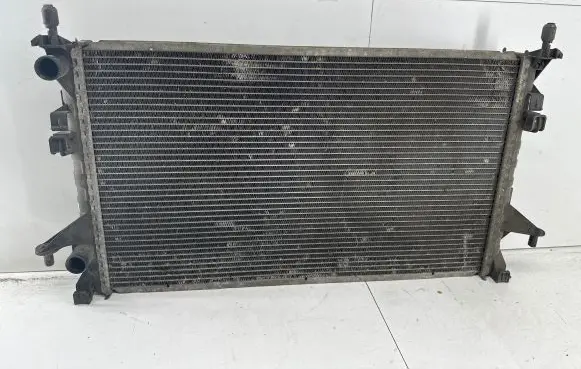 Coolant radiator