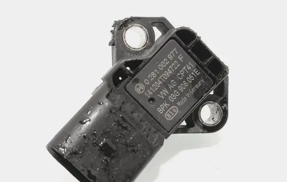 Audi A4 S4 B8 8K Air pressure sensor 03G906051E 0281002977