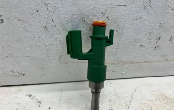 Fuel injector