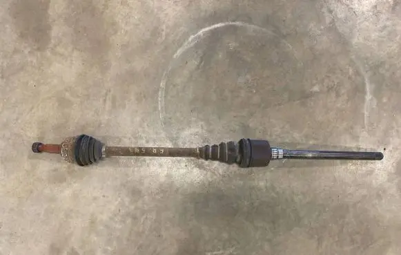 Chrysler Pacifica Rear driveshaft