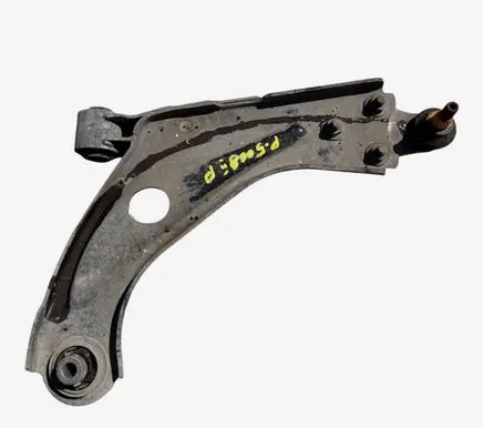 Peugeot 5008 II Front control arm