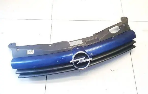 Opel Astra H Front grill 13108463