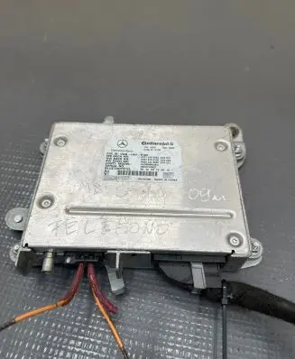Mercedes-Benz S W221 Bluetooth control unit module A0004423960 DB70215805 A2218708992